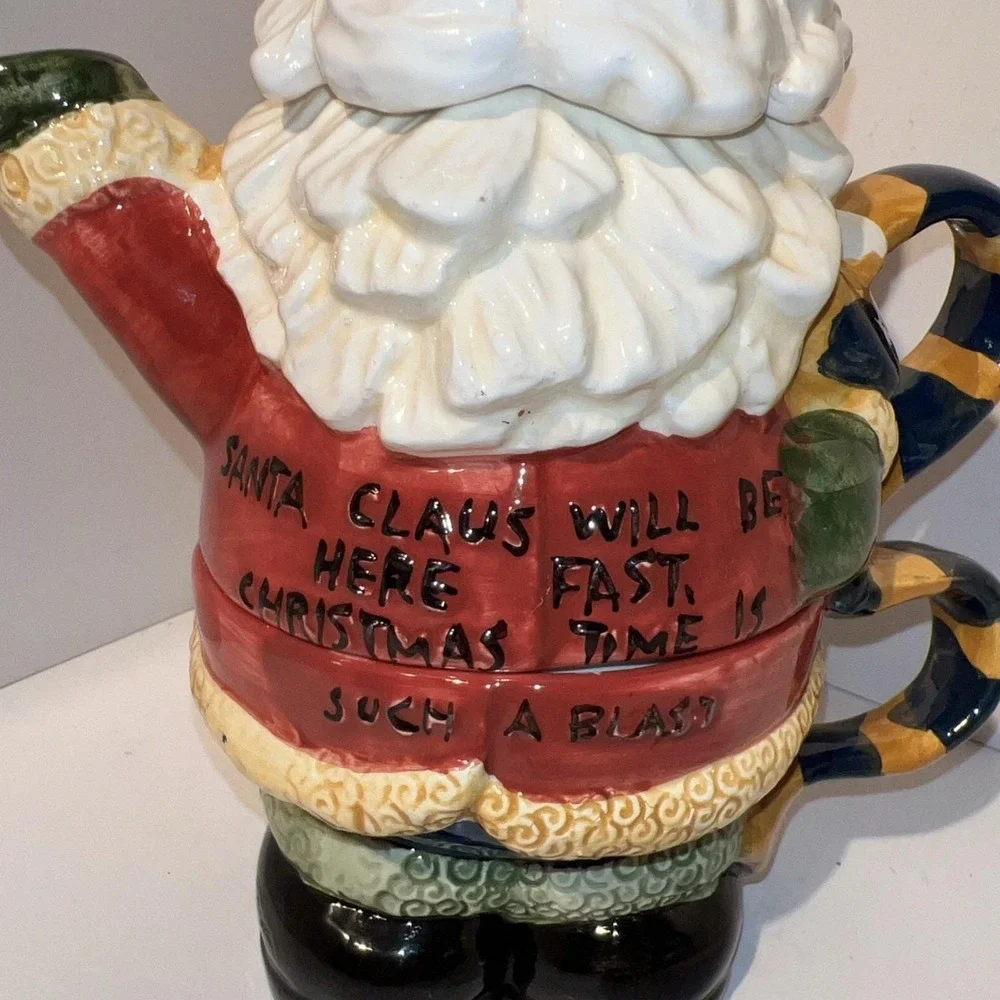 Santa Claus‎ Tea For One Set Ceramic Teapot and Mug Christmas Holiday Decor
